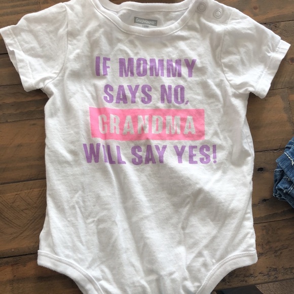 Bundle of clothes! - Picture 16 of 16